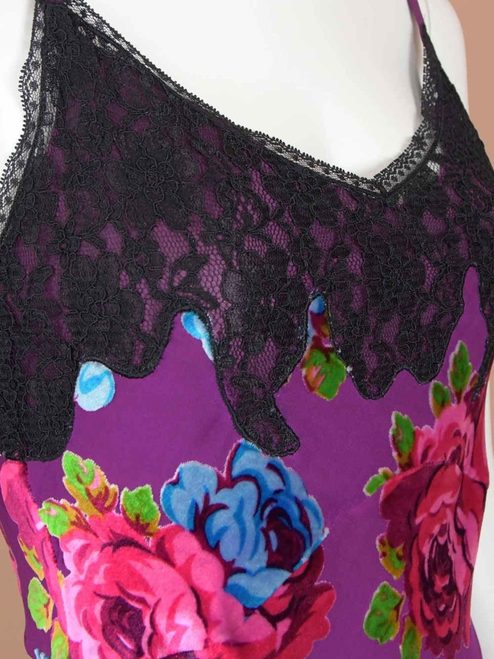 Betsey Johnson Burnout Velvet Floral Vintage Slip Dress Size 6 - Picture 2 of 8
